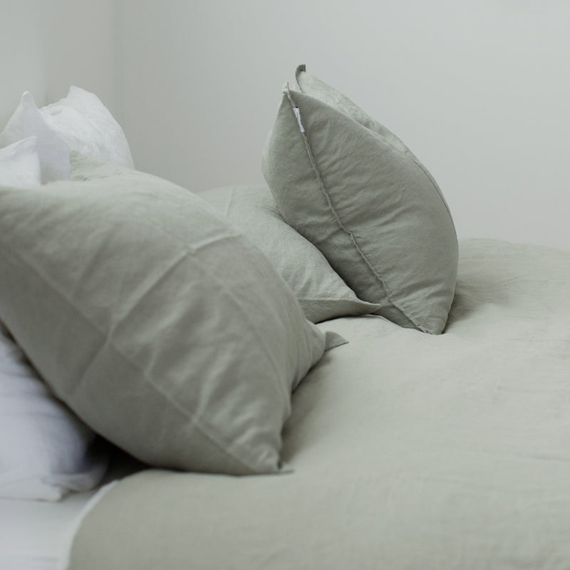 dosombre.com | 100% Linen Scatter Cushions | Pumice 