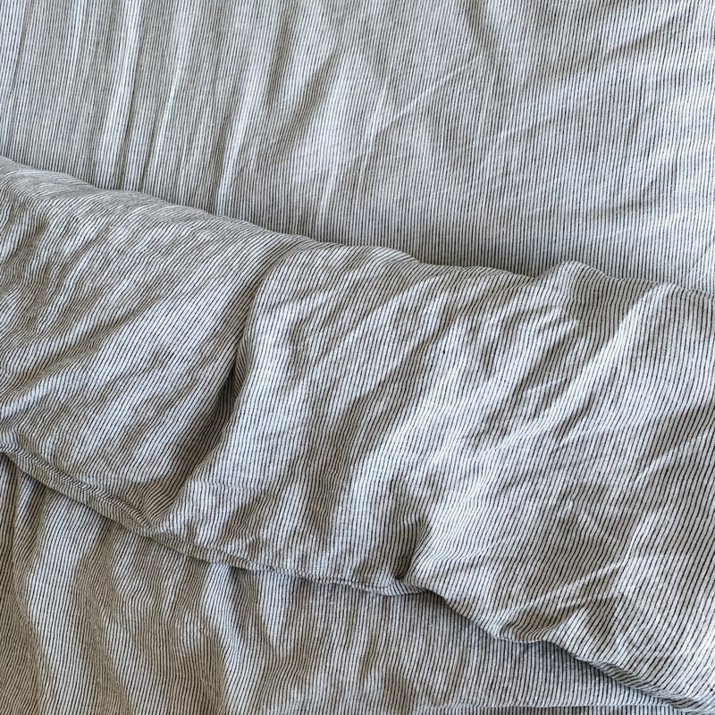 dosombre.com | 100% Linen Pillowslips | Pin Stripe