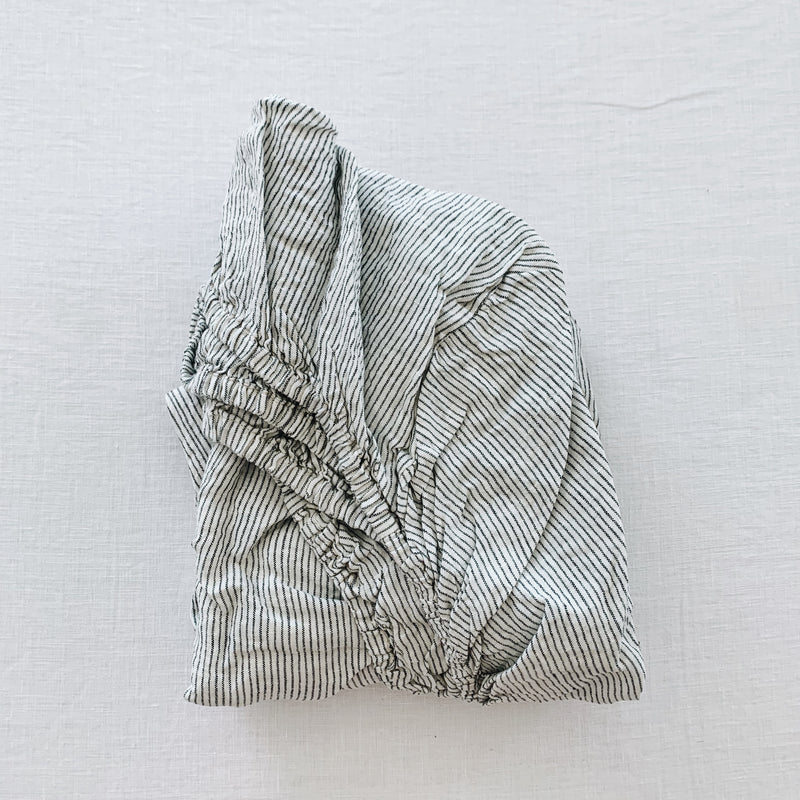 dosombre.com | Baby Bedding French Linen Cot Set - Pin Stripe 